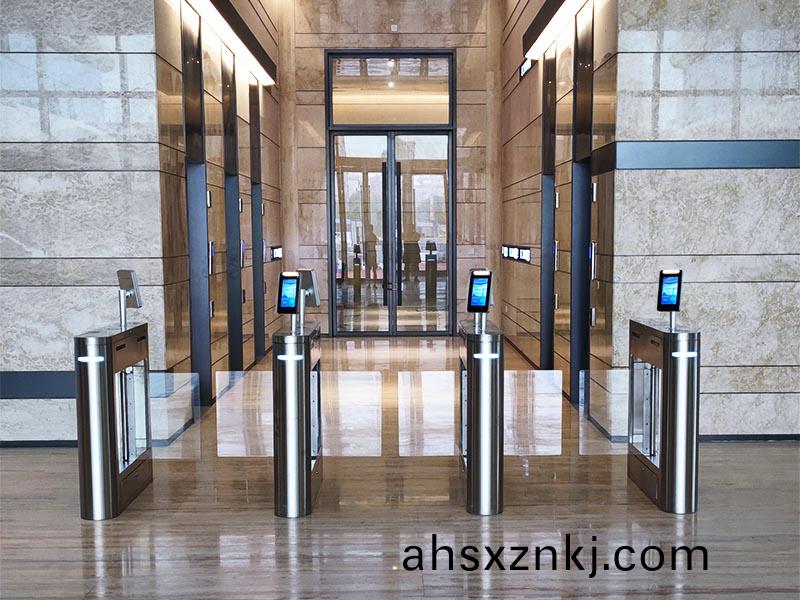 人臉(lian)識(shi)彆(bie)通(tong)道(dao)筦(guan)理係統(tong)