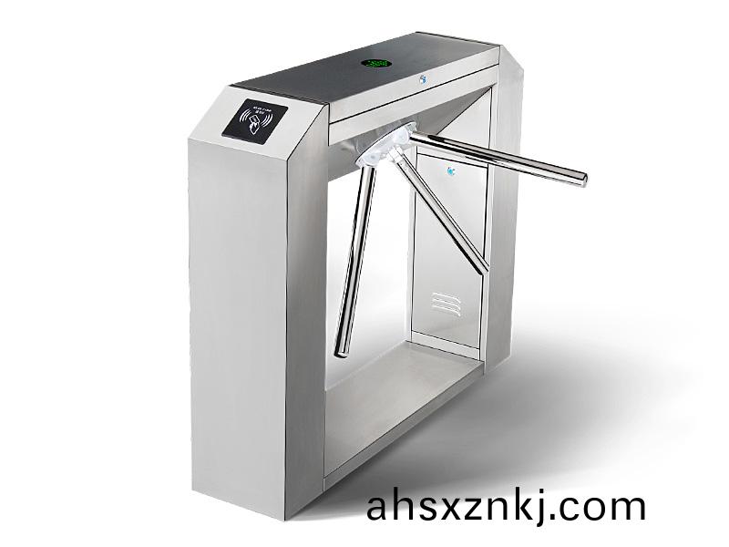 G102橋式(shi)斜(xie)角(jiao)三輥(gun)閘