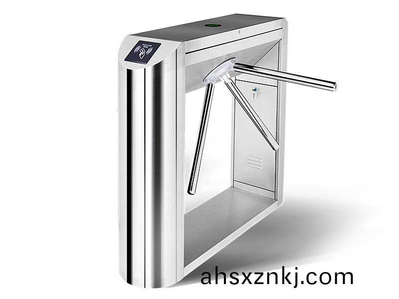 G103橋(qiao)式(shi)圓弧(hu)斜(xie)角(jiao)三(san)輥(gun)閘